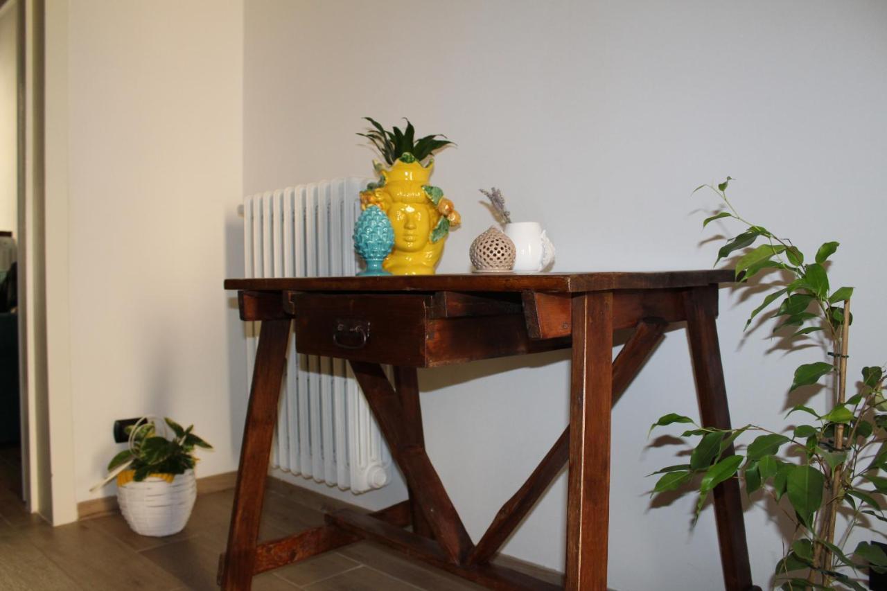 הוילה לצ'ה Mediterranea Casa Vacanze מראה חיצוני תמונה